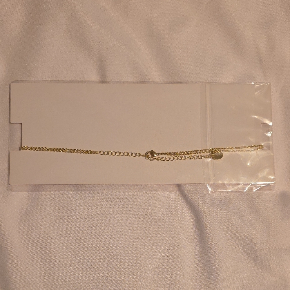Jules Smith Delicate Gold Necklace - Picture 3 of 3
